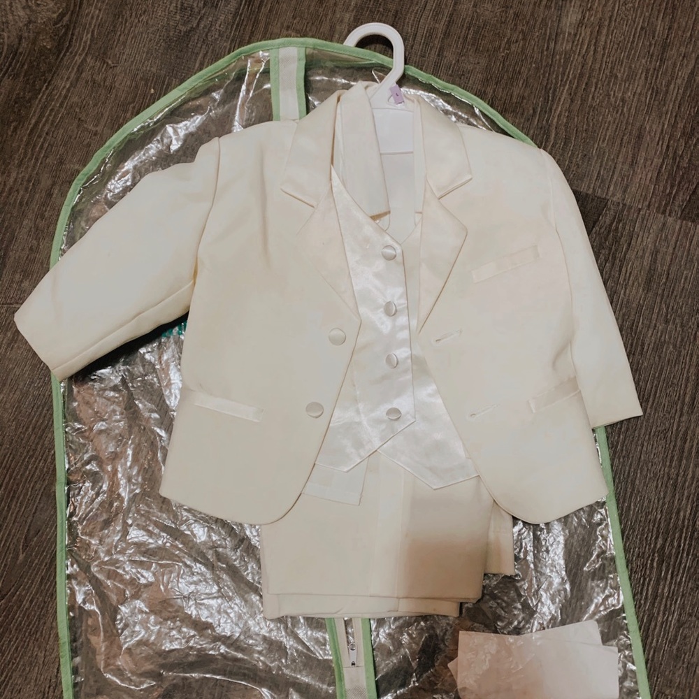 Toddler 4 pcs tuxedo